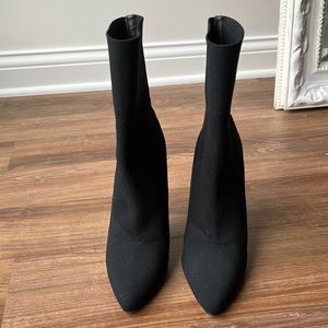 Steve Madden black knit booties, size 7.5